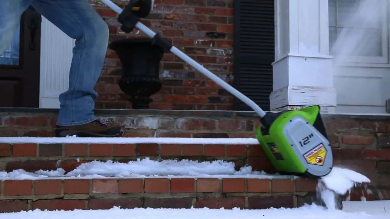 Greenworks Snow Shovel at the workplace