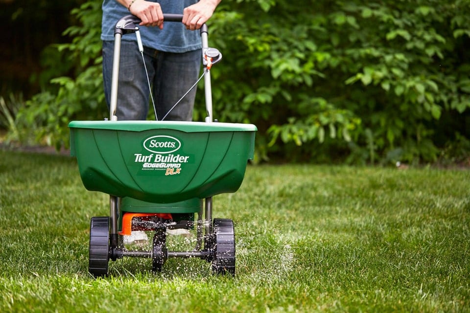 6 Best Drop Spreaders To Buy in 2024 Reviews and Buyer's Guide