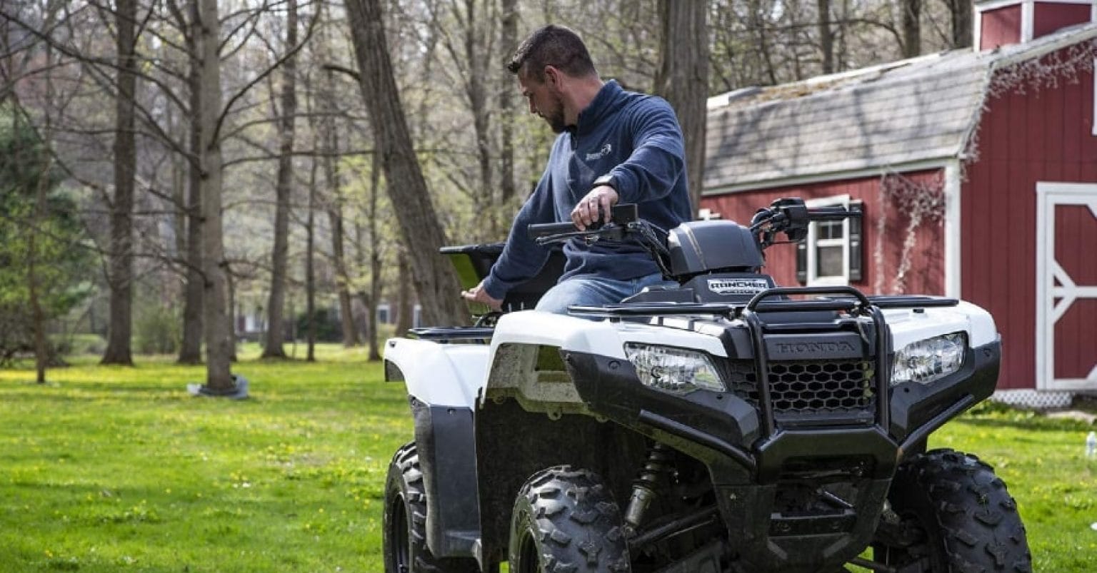 5 Best ATV Spreaders To Choose for Your Garden in 2024