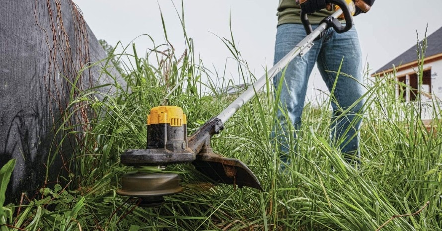 Using DEWALT String Trimmer