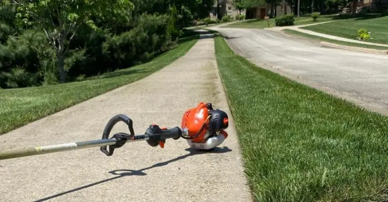 How To Edge A Lawn With A String Trimmer: The Basics