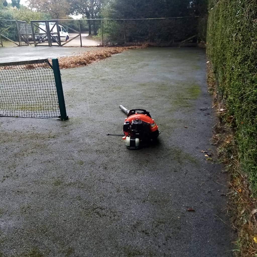 Echo PB-580T Back Pack Blower with Tube Mounted Throttle is on the ground