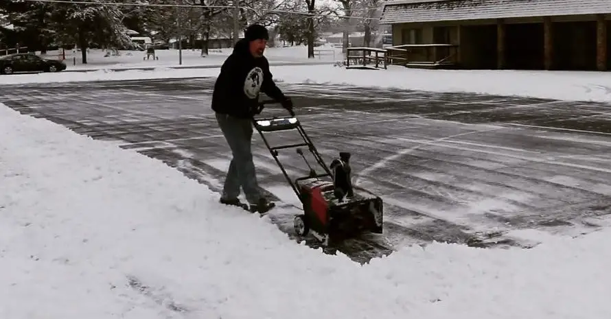 winter-and-battery-powered-snow-blower