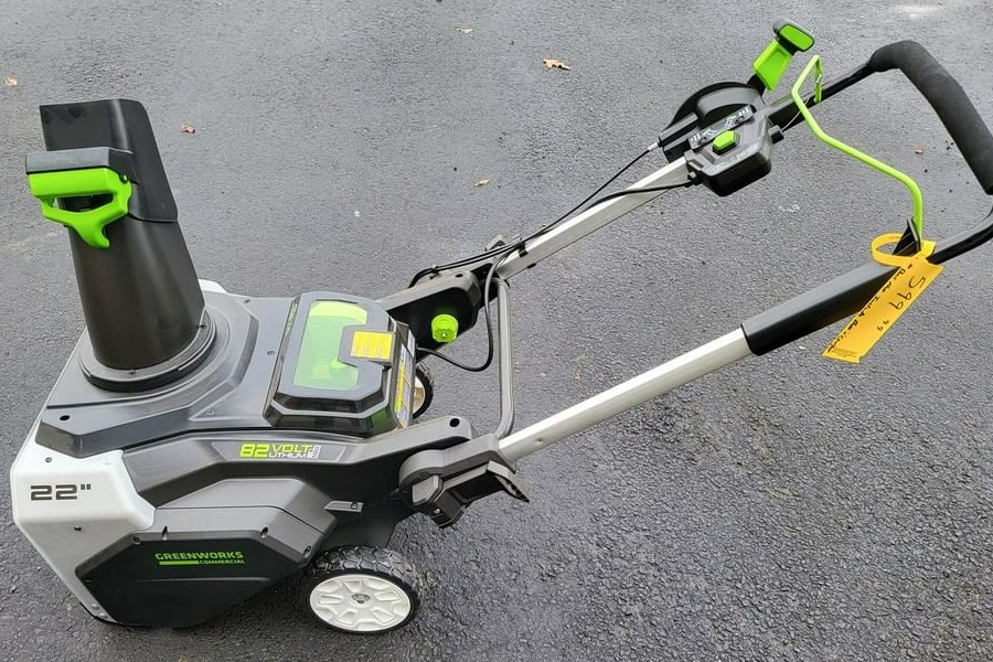 snow-thrower-mini