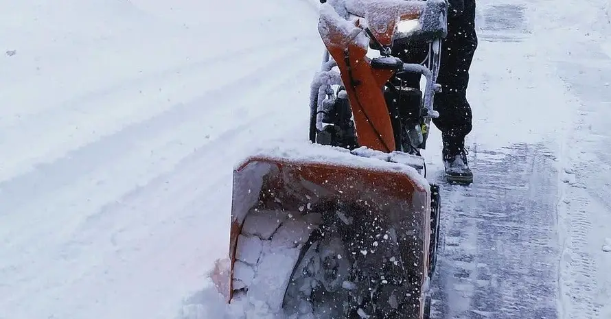Snow Blower Stages